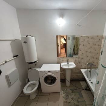 Сдается 1-комнатная квартира, 43 м²