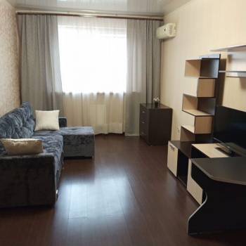 Сдается 1-комнатная квартира, 45 м²