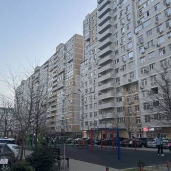 Продается 1-комнатная квартира, 36 м²