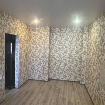 Продается 1-комнатная квартира, 36 м²