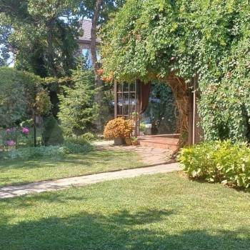 Продается Дом, 242 м²