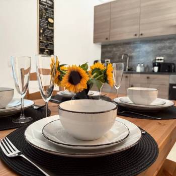 Продается 1-комнатная квартира, 37 м²