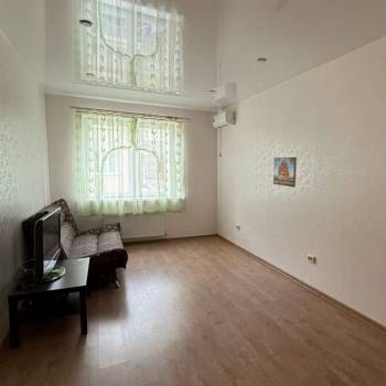 Сдается 1-комнатная квартира, 42,8 м²