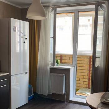 Сдается 1-комнатная квартира, 42 м²