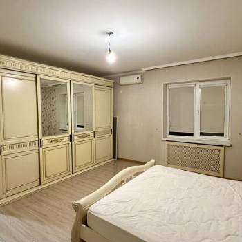 Продается 3-х комнатная квартира, 104,7 м²