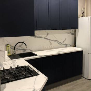 Продается 1-комнатная квартира, 45 м²