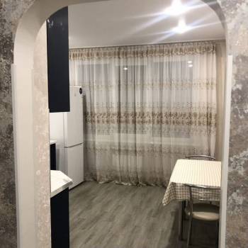 Продается 1-комнатная квартира, 45 м²