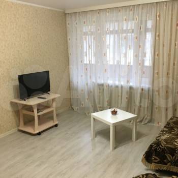 Сдается 2-х комнатная квартира, 55 м²