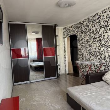 Сдается 1-комнатная квартира, 38 м²