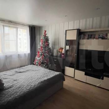 Продается 1-комнатная квартира, 37,7 м²