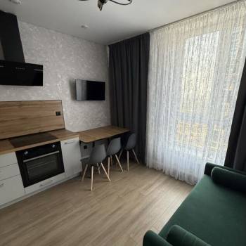 Сдается 1-комнатная квартира, 39 м²