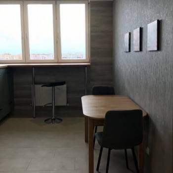 Сдается 1-комнатная квартира, 53 м²