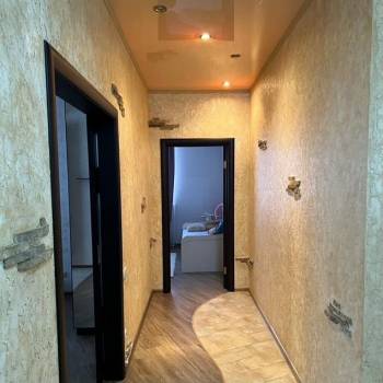 Сдается 2-х комнатная квартира, 80 м²