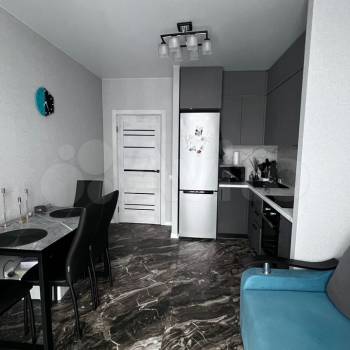 Продается 1-комнатная квартира, 43 м²