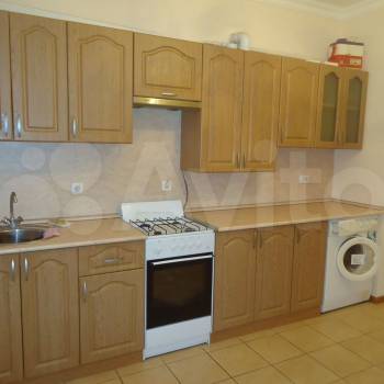 Сдается 1-комнатная квартира, 46 м²