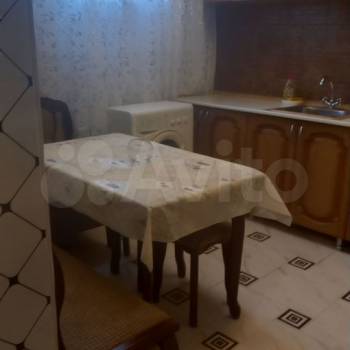 Сдается 1-комнатная квартира, 40 м²