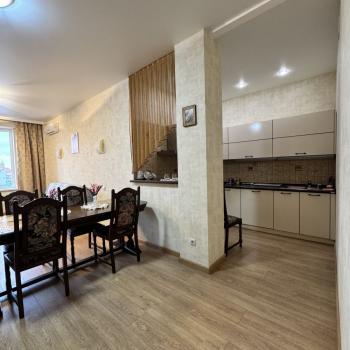 Продается 2-х комнатная квартира, 65 м²