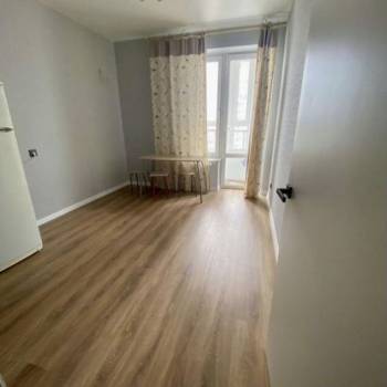 Продается 1-комнатная квартира, 37,3 м²