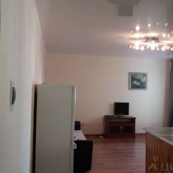 Продается 1-комнатная квартира, 36 м²