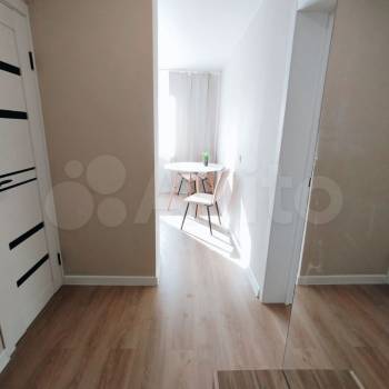 Продается 1-комнатная квартира, 38 м²