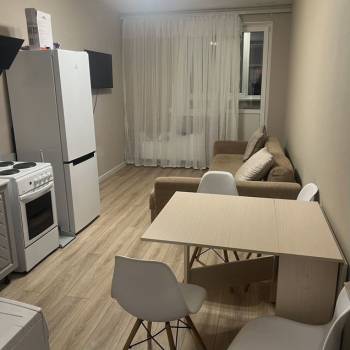 Сдается 2-х комнатная квартира, 64 м²