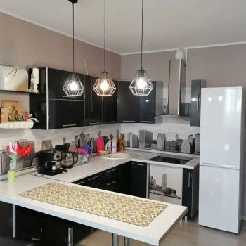 Сдается 1-комнатная квартира, 49 м²