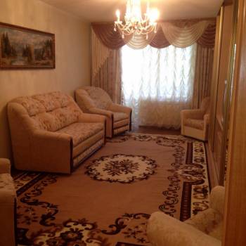 Сдается Многокомнатная квартира, 100 м²