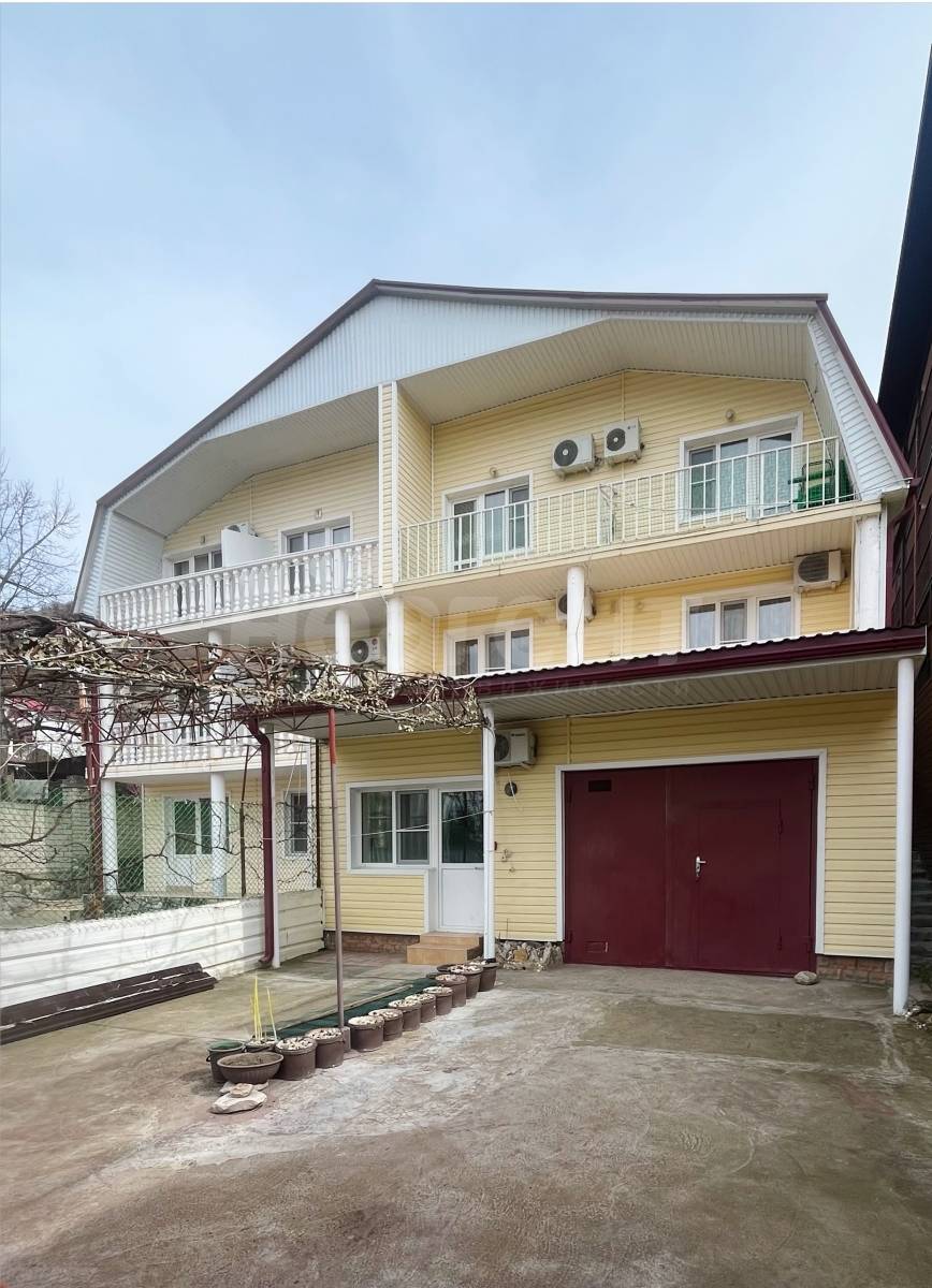 Продам дом, с. Небуг (Набережная)