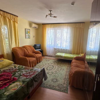 Продается Дом, 300 м²