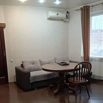 Продается Многокомнатная квартира, 93 м²