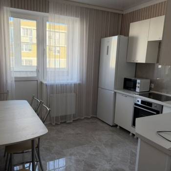 Сдается 2-х комнатная квартира, 55 м²
