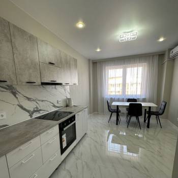 Сдается 1-комнатная квартира, 54 м²