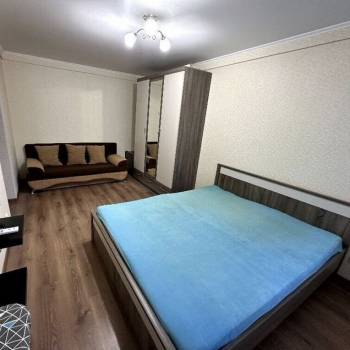 Сдается 1-комнатная квартира, 32 м²