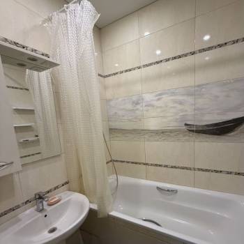 Сдается 2-х комнатная квартира, 56 м²