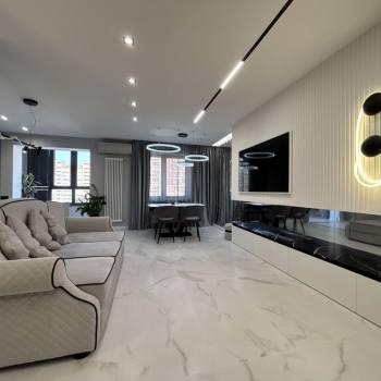 Сдается 1-комнатная квартира, 68 м²