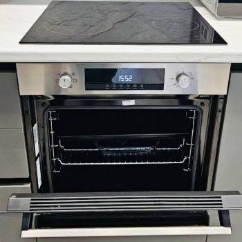 Сдается 1-комнатная квартира, 52 м²