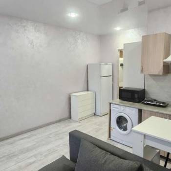 Продается 1-комнатная квартира, 27,3 м²