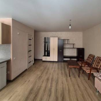 Продается 1-комнатная квартира, 32 м²