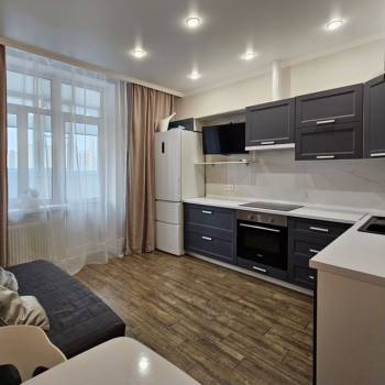 Сдается 1-комнатная квартира, 44 м²