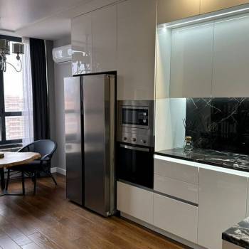 Сдается 1-комнатная квартира, 44 м²