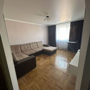 Сдается Многокомнатная квартира, 64 м²