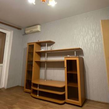 Сдается 1-комнатная квартира, 37 м²