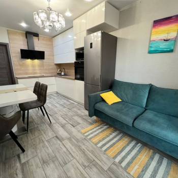 Сдается 2-х комнатная квартира, 60 м²