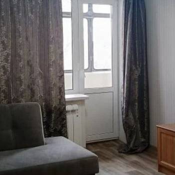 Сдается 1-комнатная квартира, 35 м²