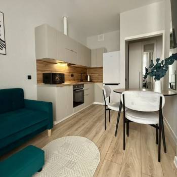 Сдается 1-комнатная квартира, 35 м²