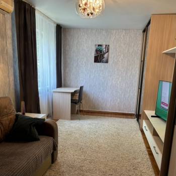 Сдается 1-комнатная квартира, 35 м²