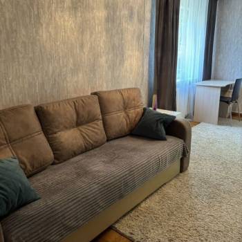 Сдается 1-комнатная квартира, 35 м²