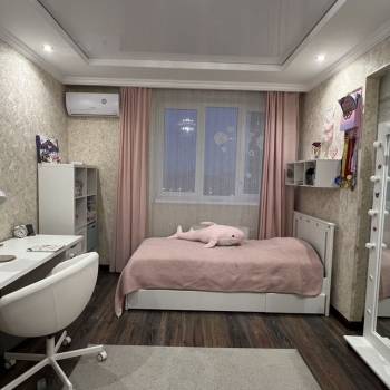 Сдается 2-х комнатная квартира, 92 м²