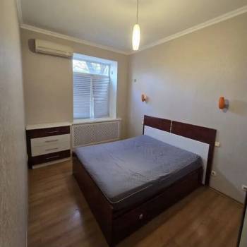 Сдается 1-комнатная квартира, 50 м²