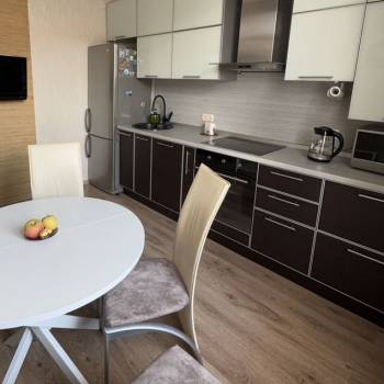 Продается 2-х комнатная квартира, 70 м²